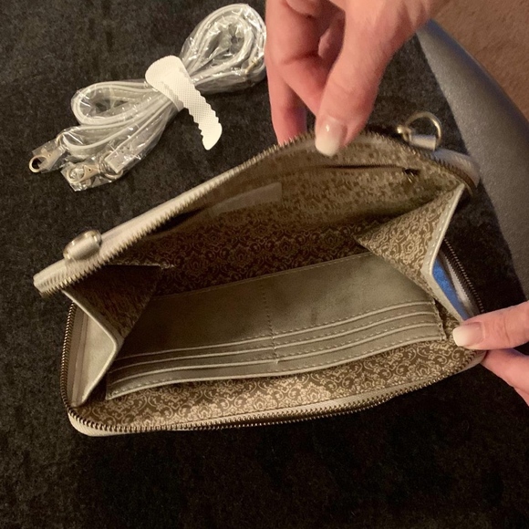 NWOT SUSAN JOY Mini Convertible Zip Wristlet - Picture 4 of 9